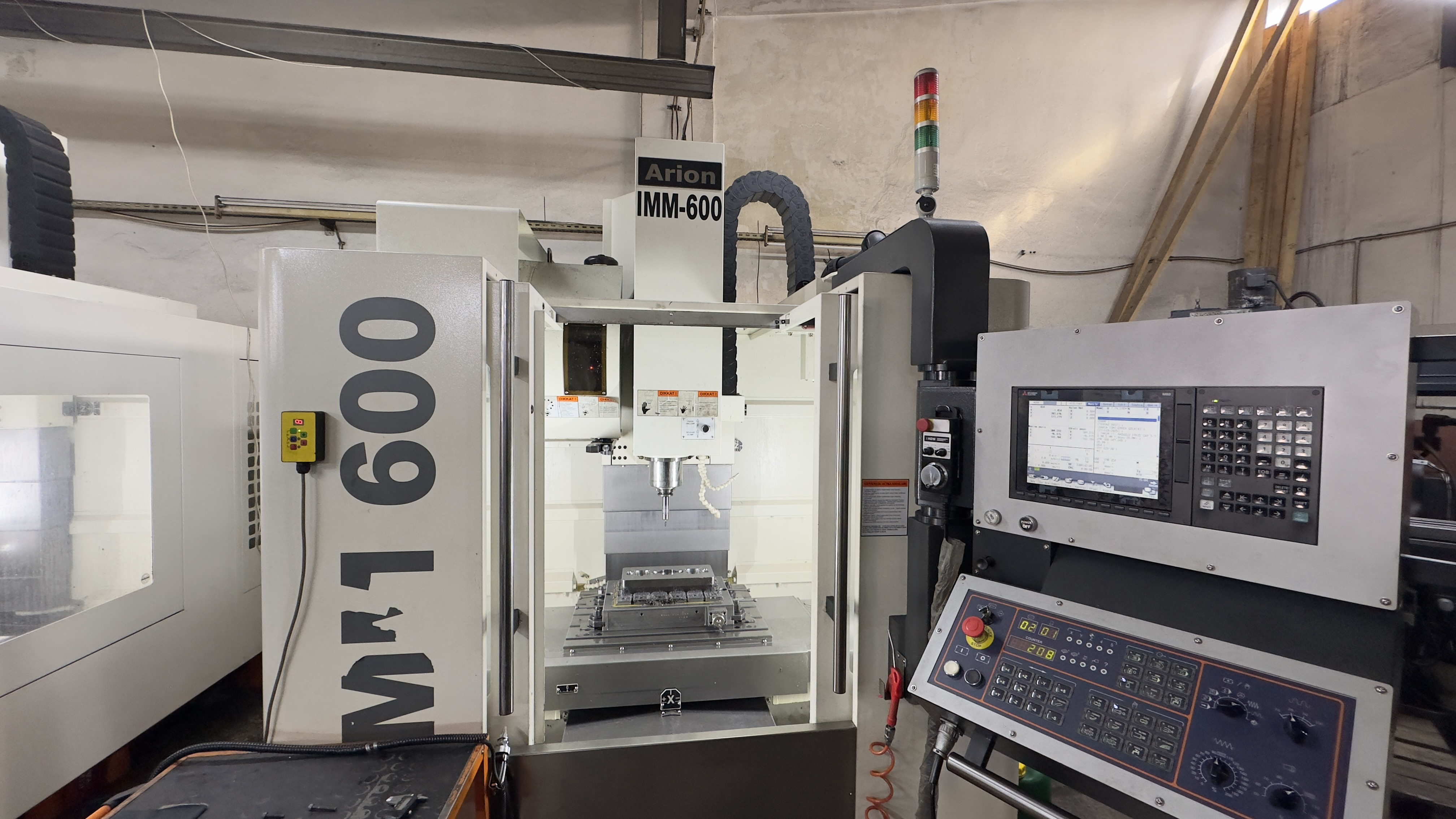 Dik İşleme Merkezi 3